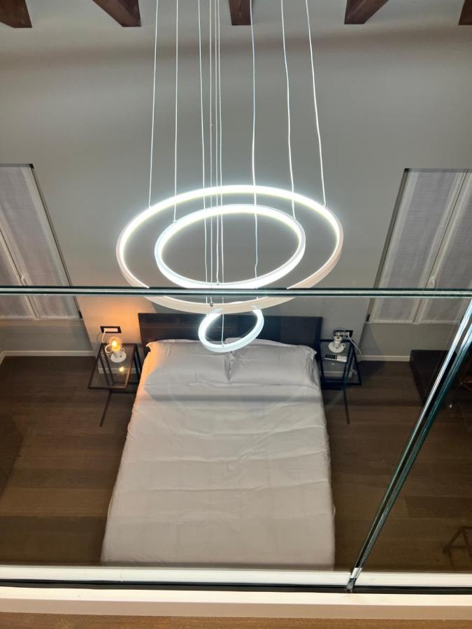 V&B Suites And Apartments Павия Екстериор снимка